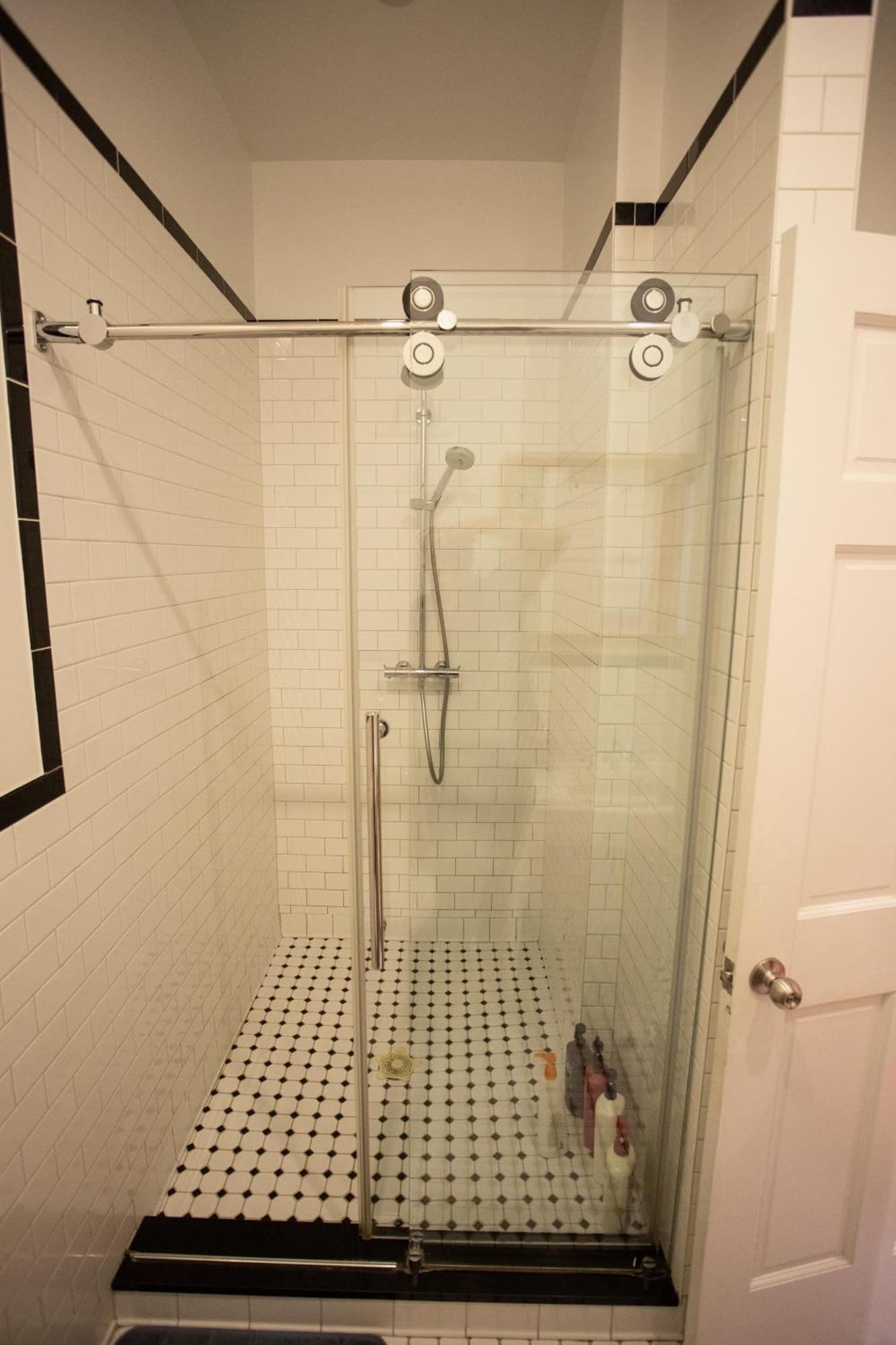 Spacious Downtown Montreal Apartment, 4Br-2Ba,Free Wifi 外观 照片
